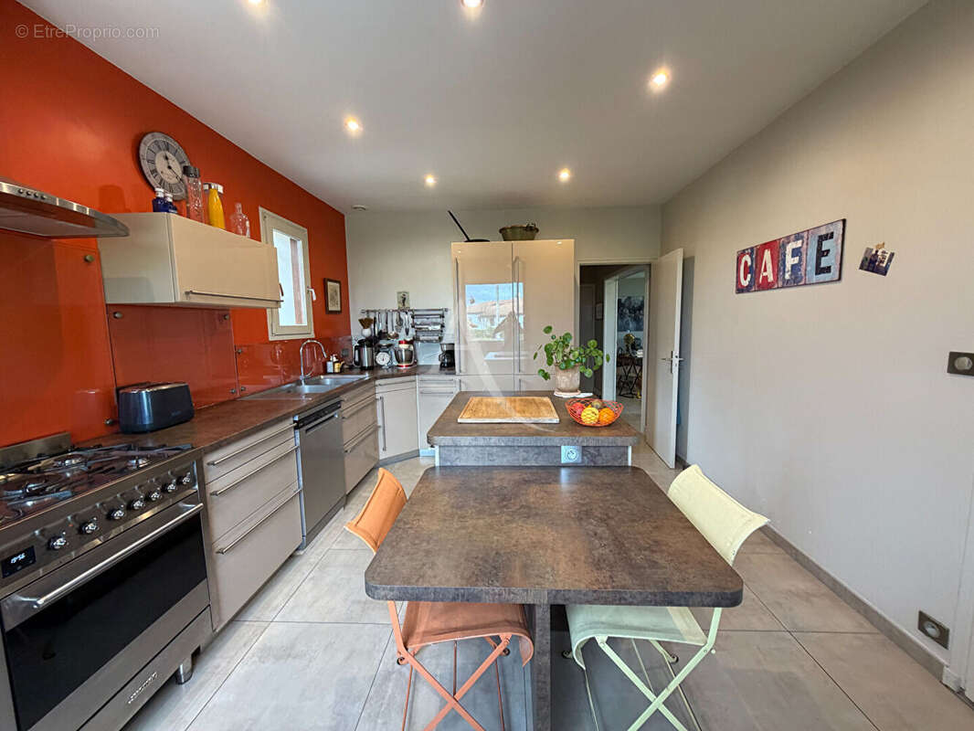 Maison à BOURG-EN-BRESSE