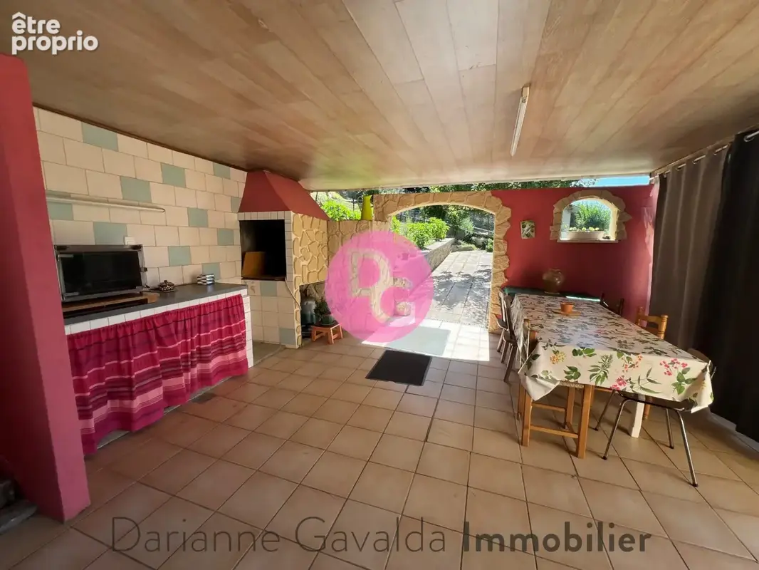 Maison 9 pièces 220 m² à vendre à Firmi (12300) - photo 4