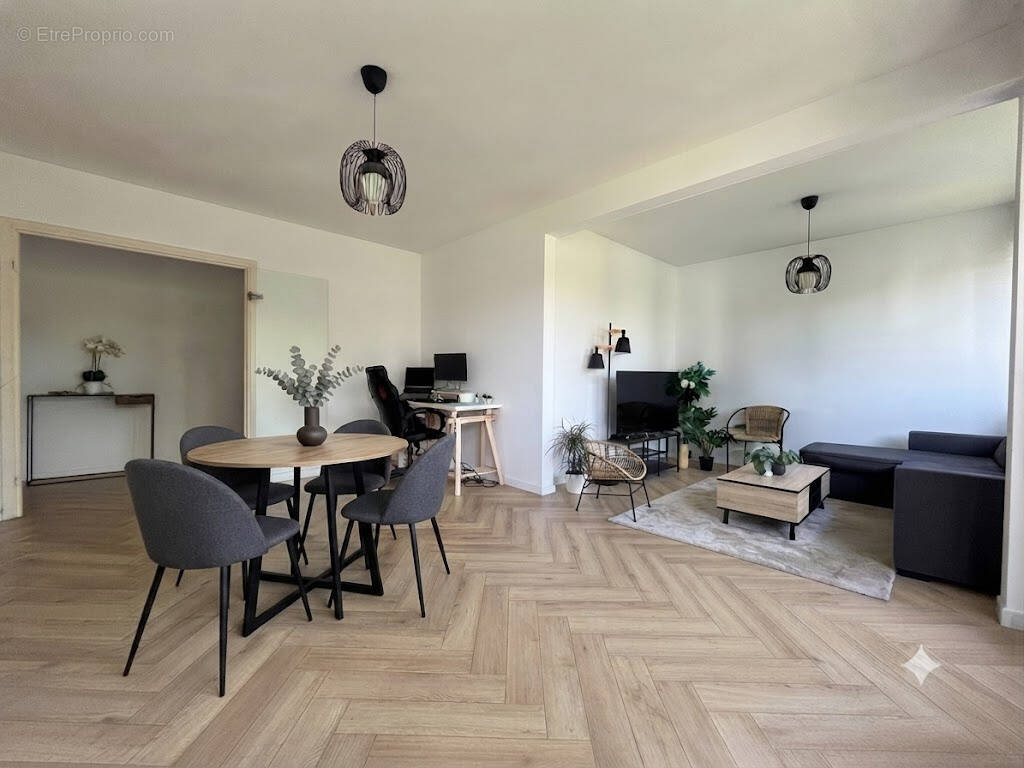 Appartement à VALENCIENNES