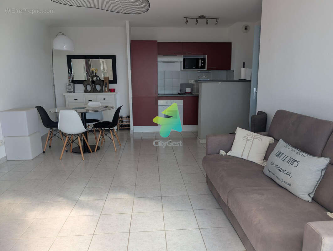 Appartement à FLEURY