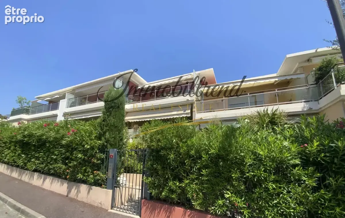 Exclusivite roquebrune cap martin quartier plage 2 pieces dernier etage - photo 2