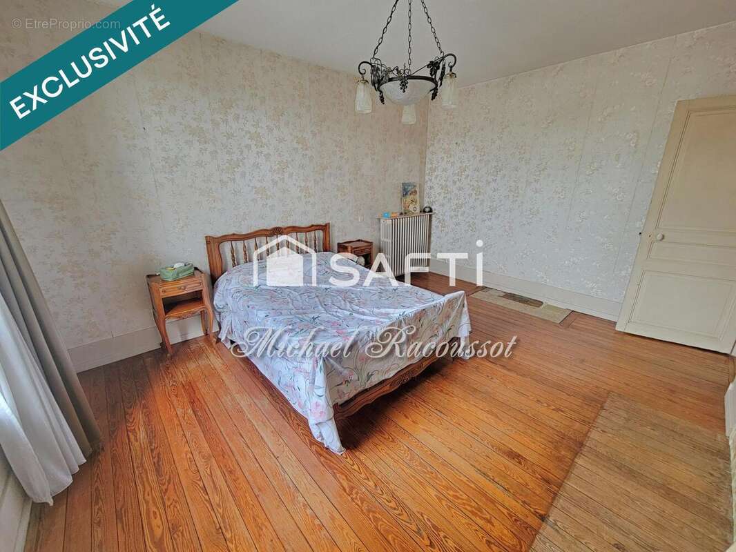 Photo 8 - Maison à VILLIERS-LE-BEL