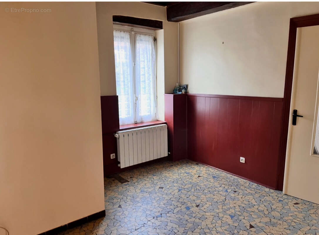 À Bourbon-Lancy (71), immeuble à vendre 105000 € - photo 10