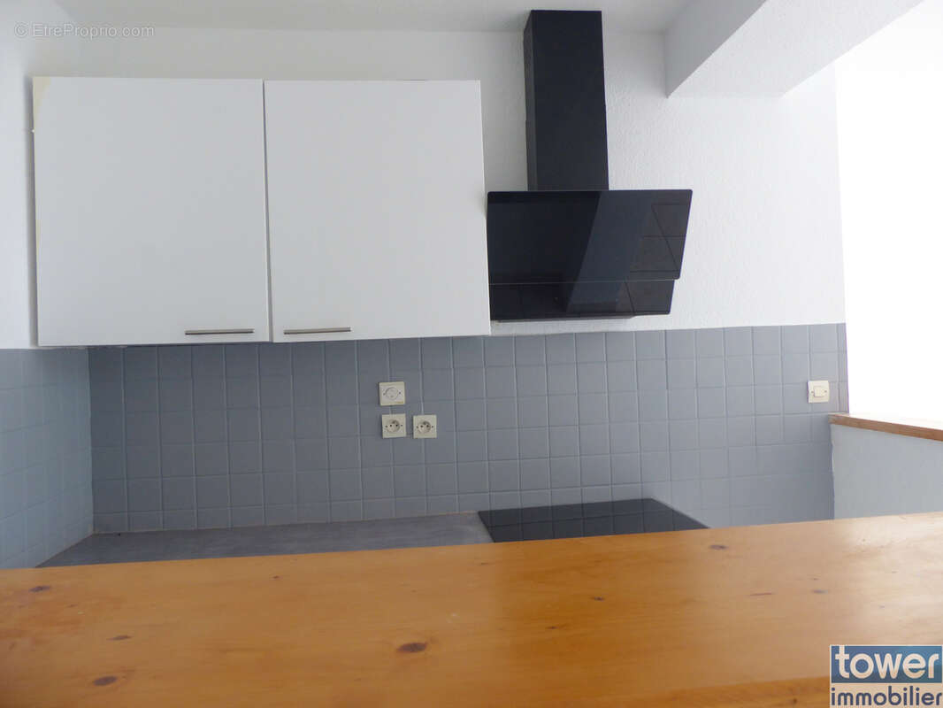 Appartement à LAMALOU-LES-BAINS