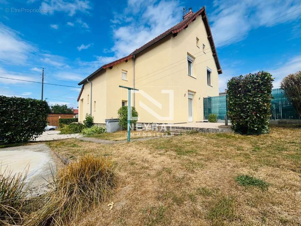 Maison à CIRY-LE-NOBLE