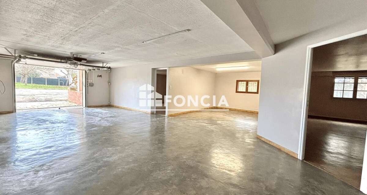 Maison à CASTELGINEST