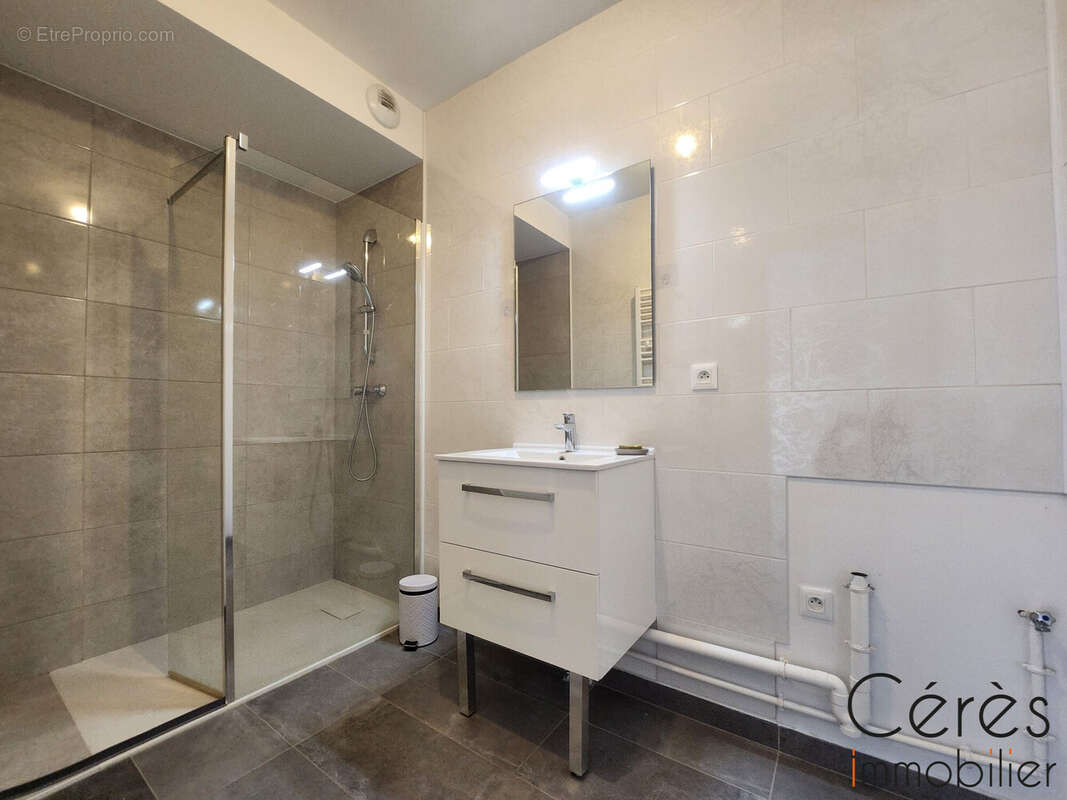 Appartement à ROMAINVILLE