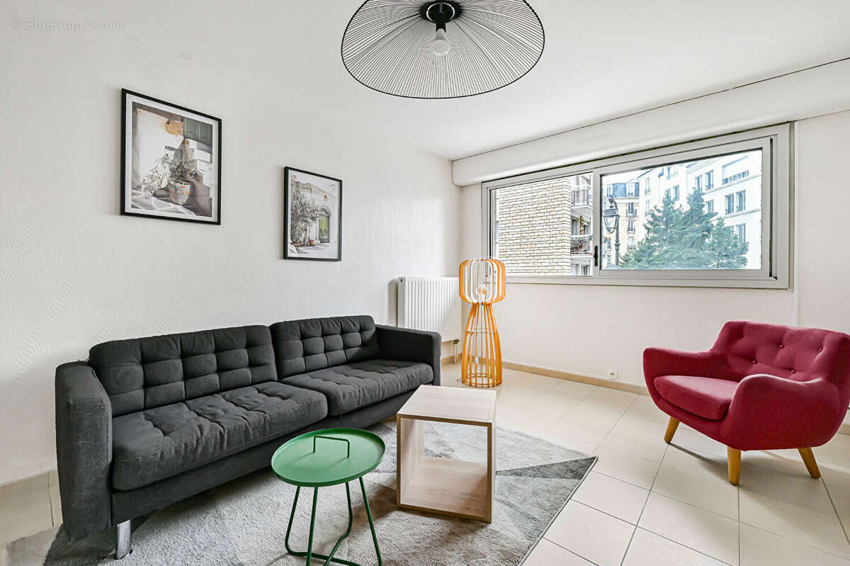 Appartement à PARIS-12E