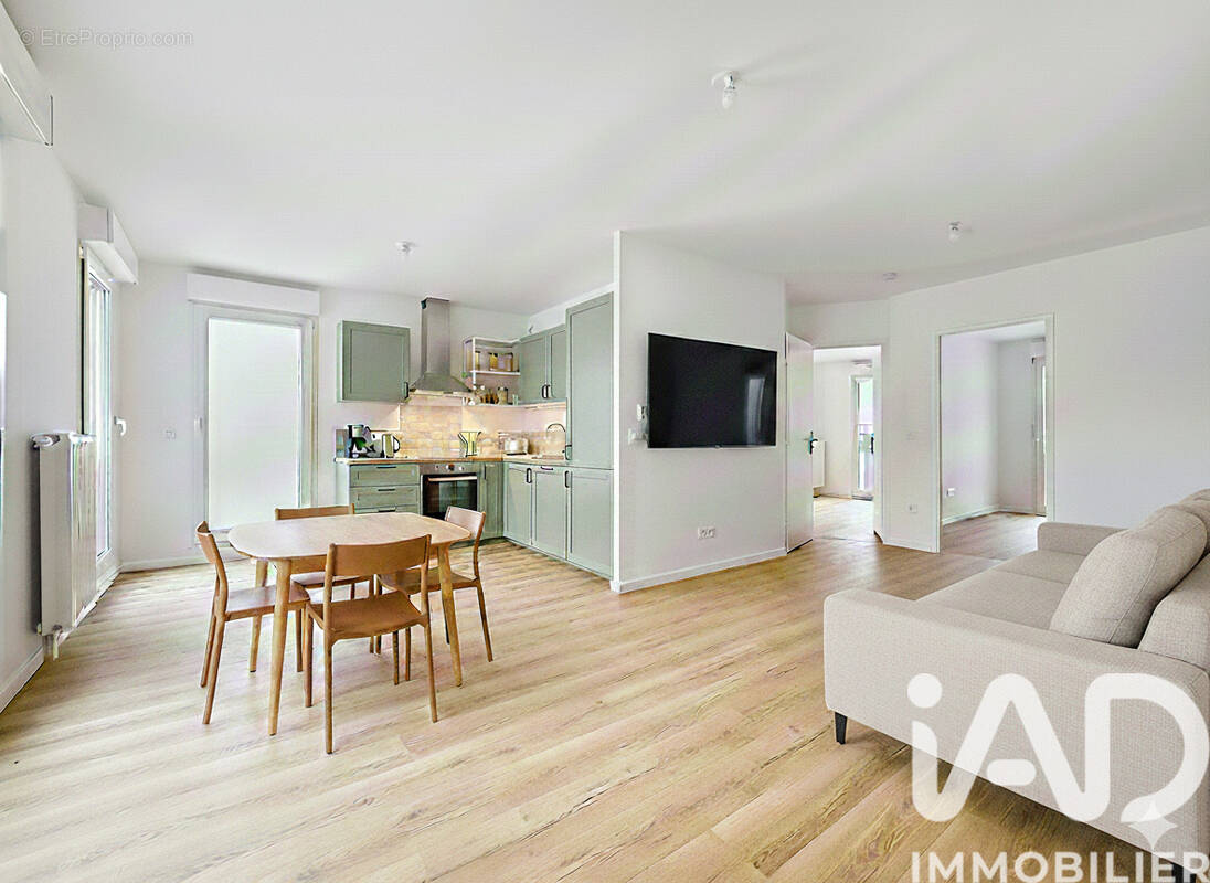 Photo 1 - Appartement à VILLENEUVE-LA-GARENNE