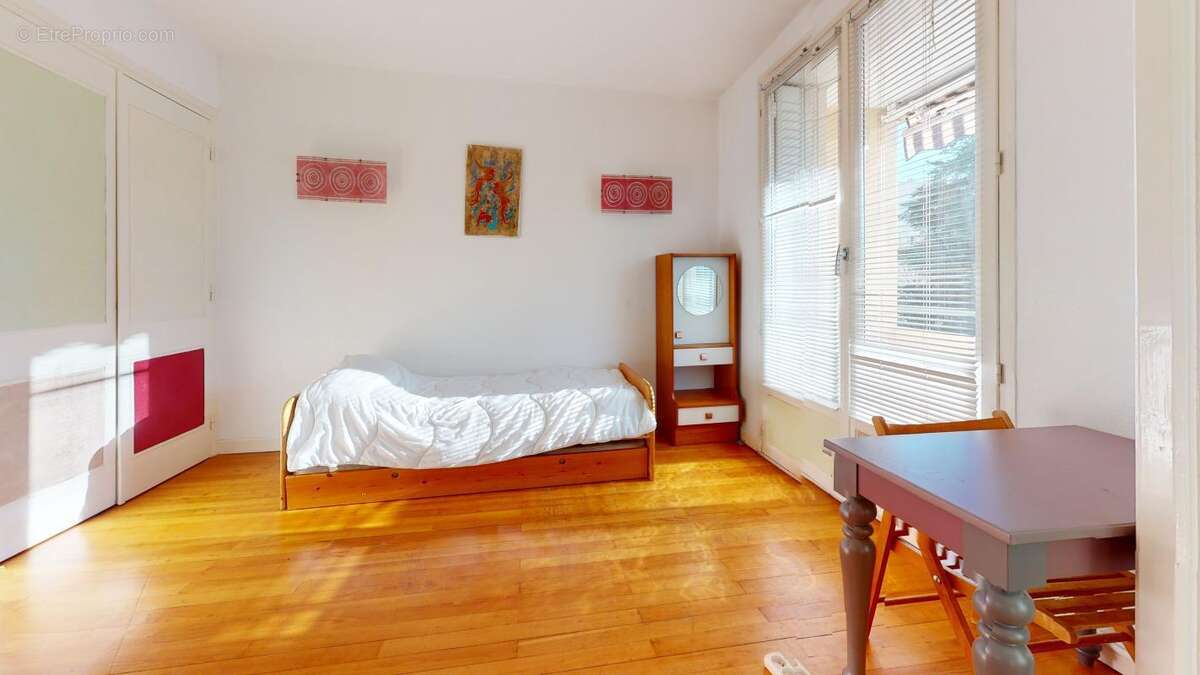 Appartement à LYON-5E