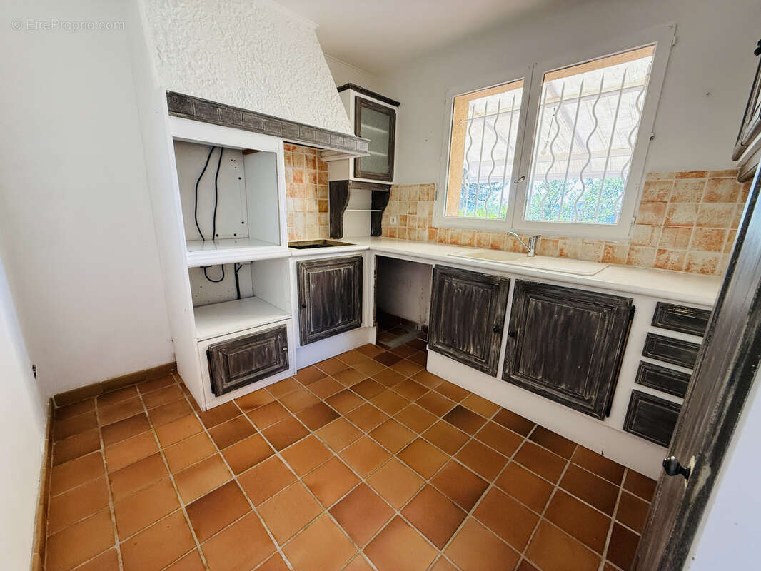 Maison individuelle 106 m2   Drap (06340) - photo 5