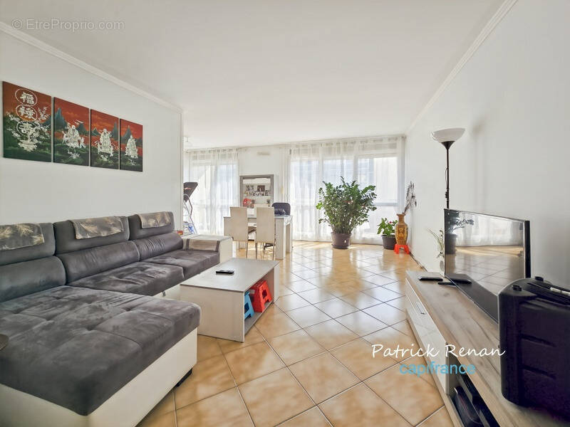 Appartement à PLAISIR