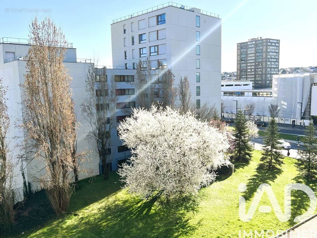 Photo 1 - Appartement à IVRY-SUR-SEINE