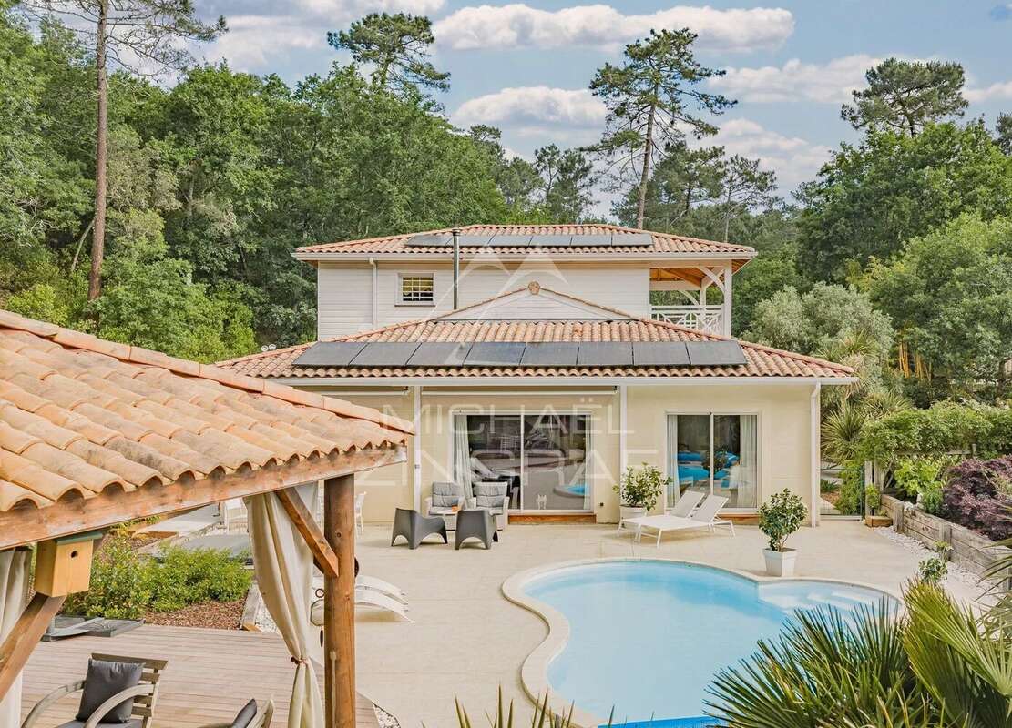 Maison à LE BOUSCAT