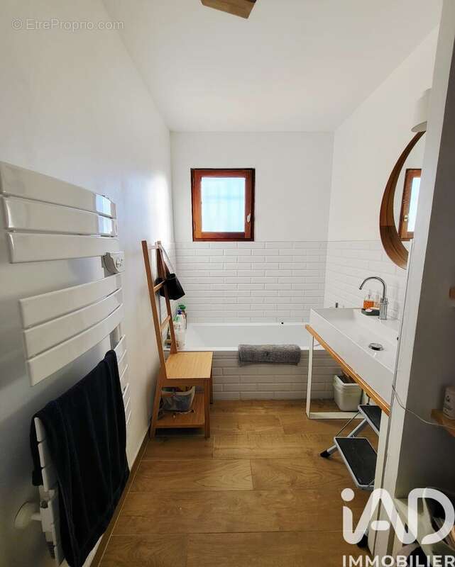 Photo 6 - Maison à MEYZIEU