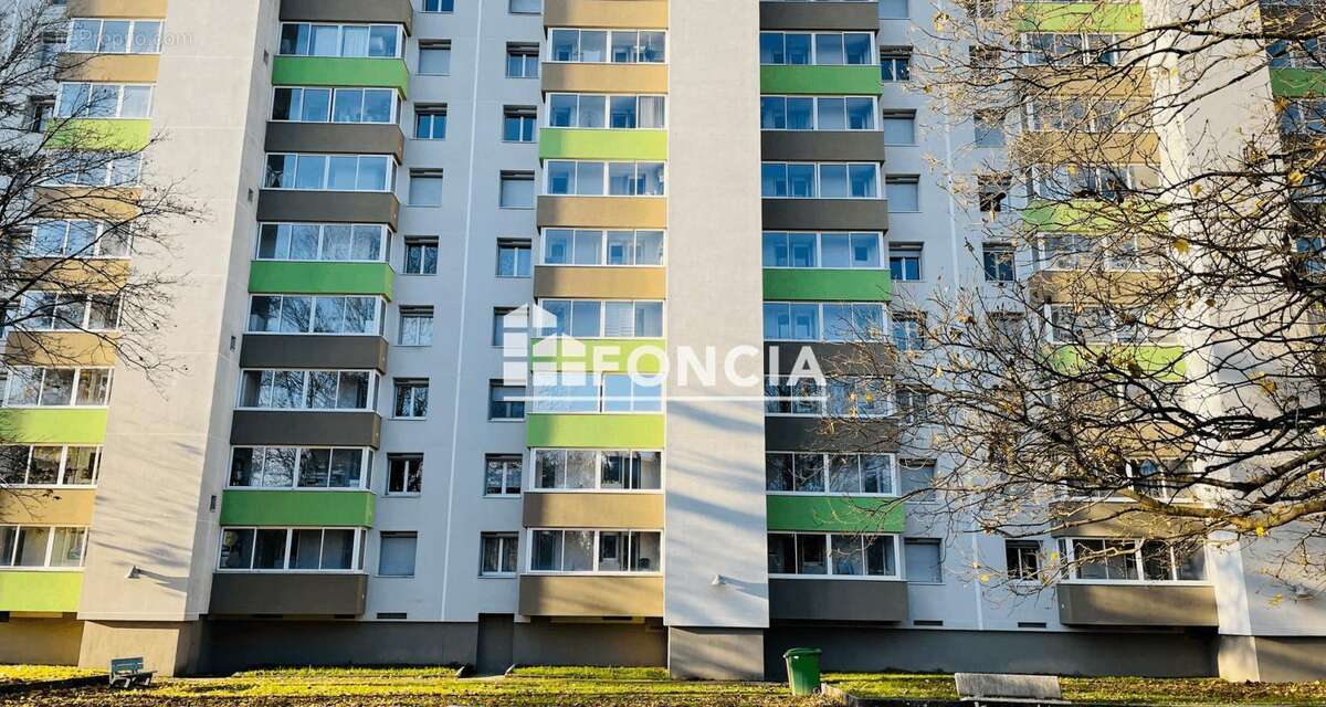 Appartement à SEYSSINET-PARISET