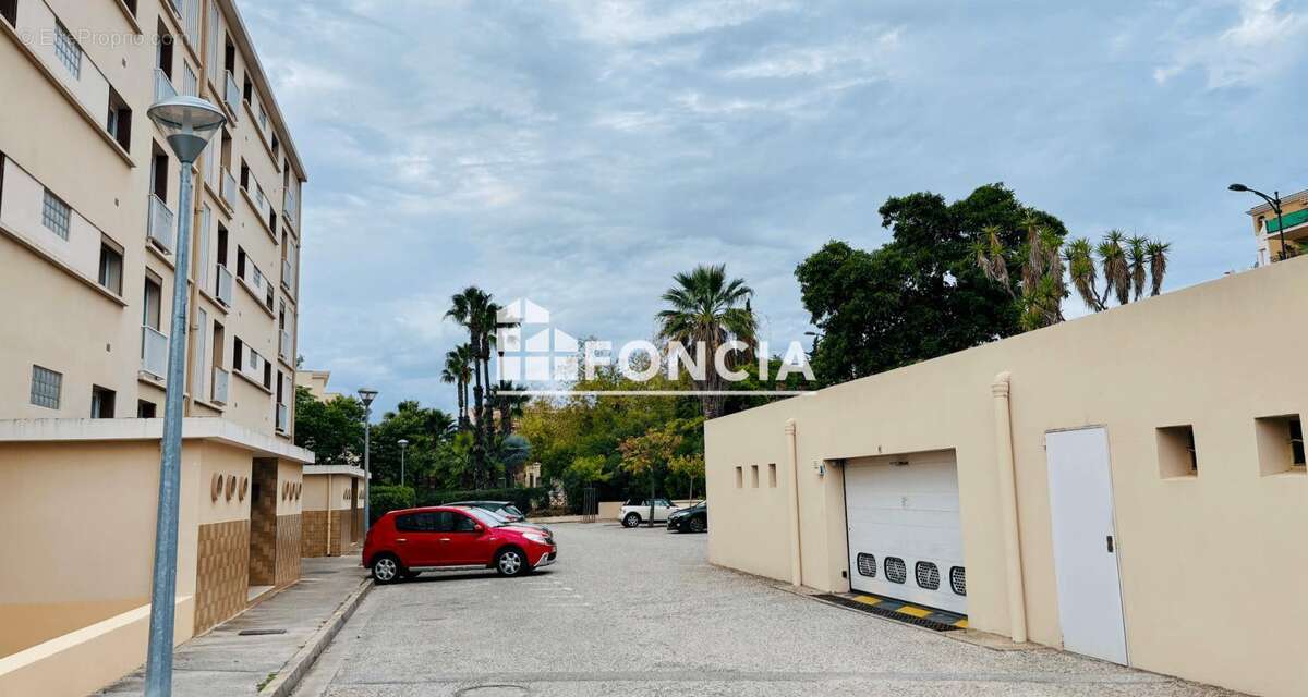 Appartement à HYERES