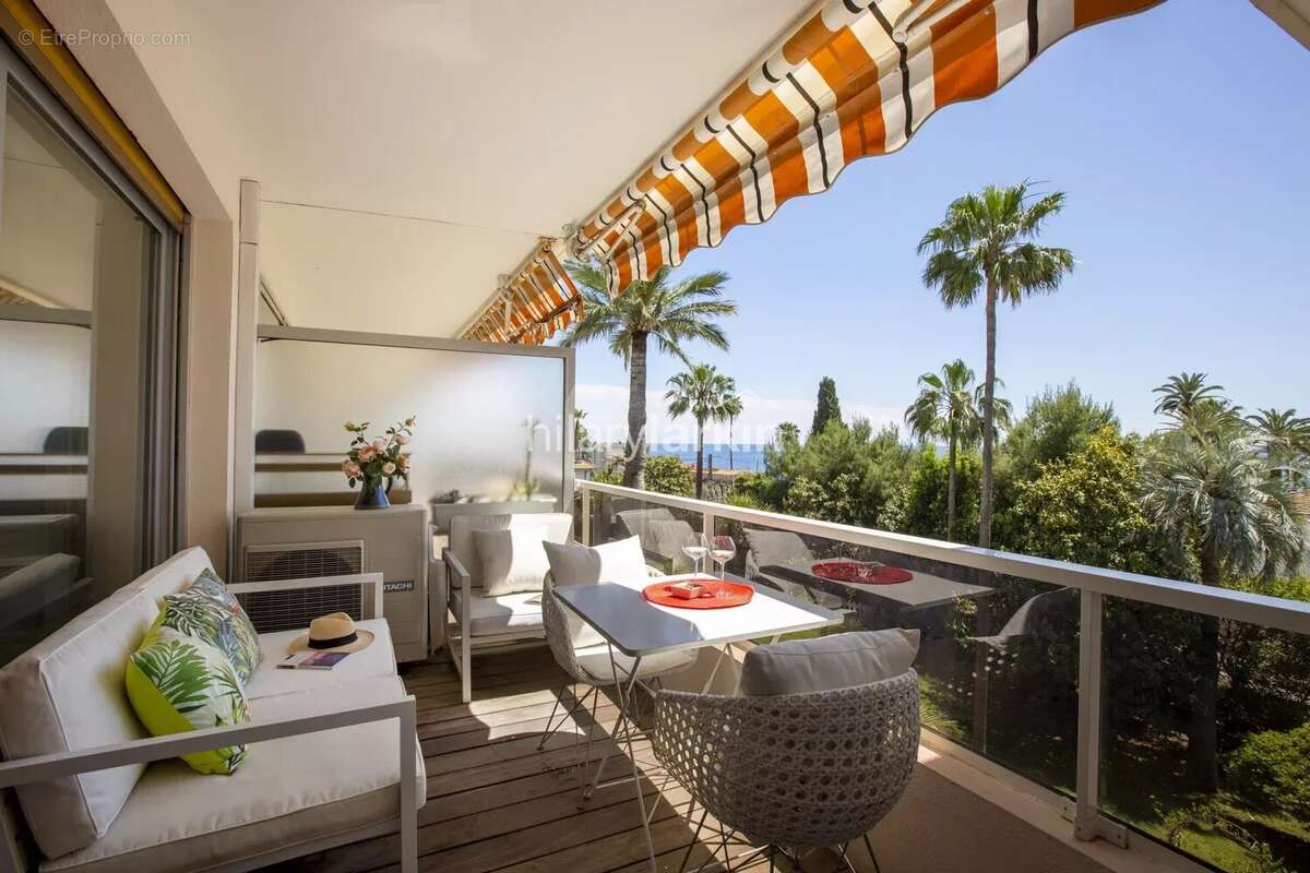 Appartement à CANNES