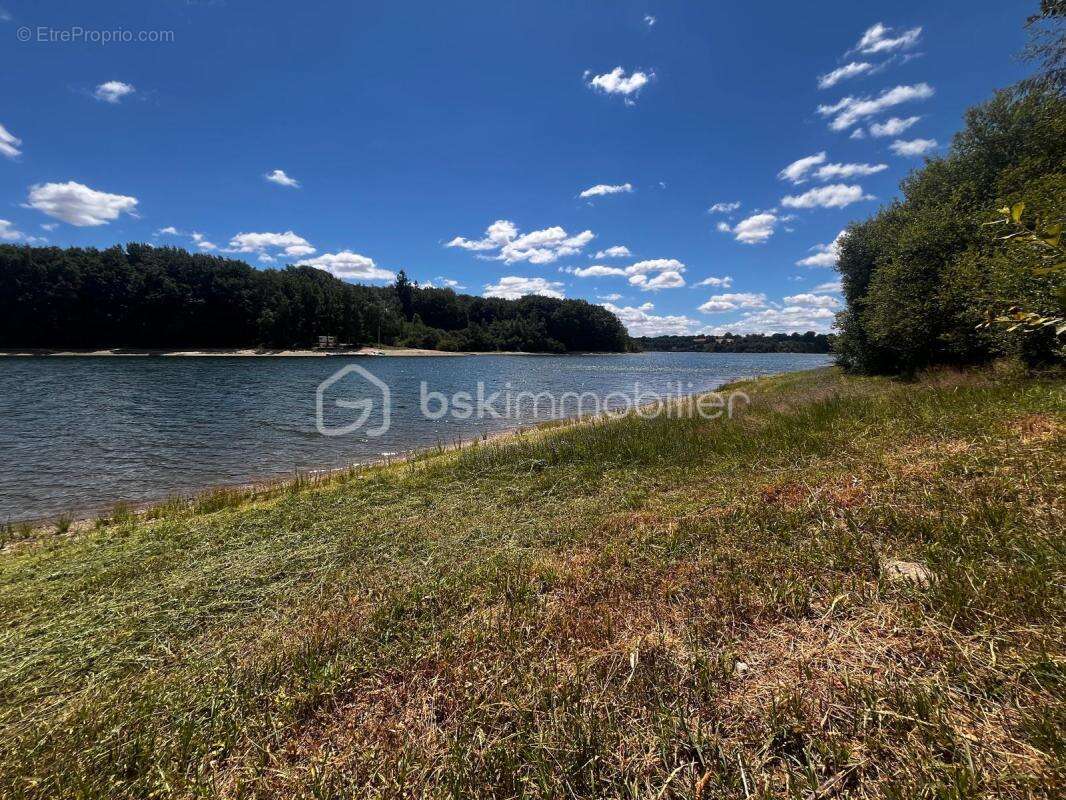 Terrain de loisirs d’exception – Première ligne sur le lac de Pareloup - photo 3