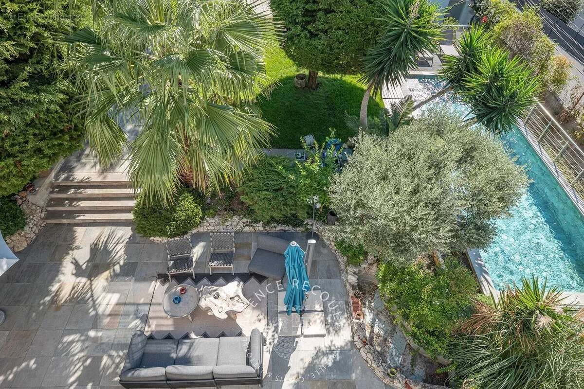 Maison à MARSEILLE-7E