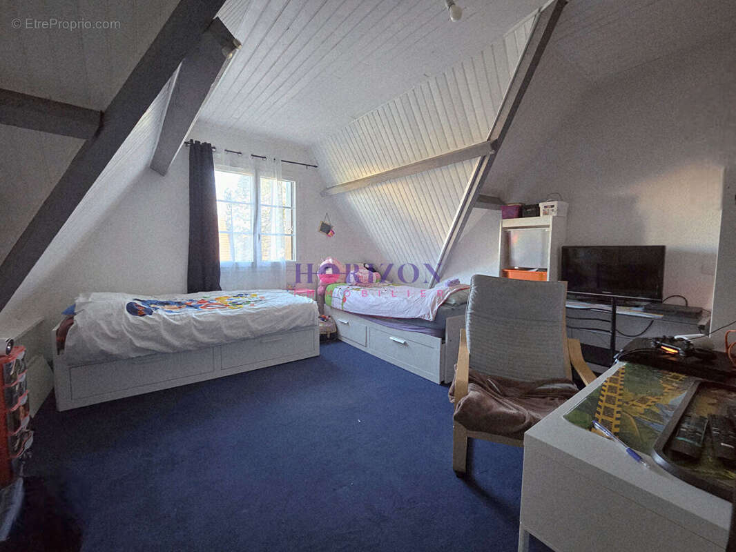Maison à LA CHAPELLE-EN-SERVAL