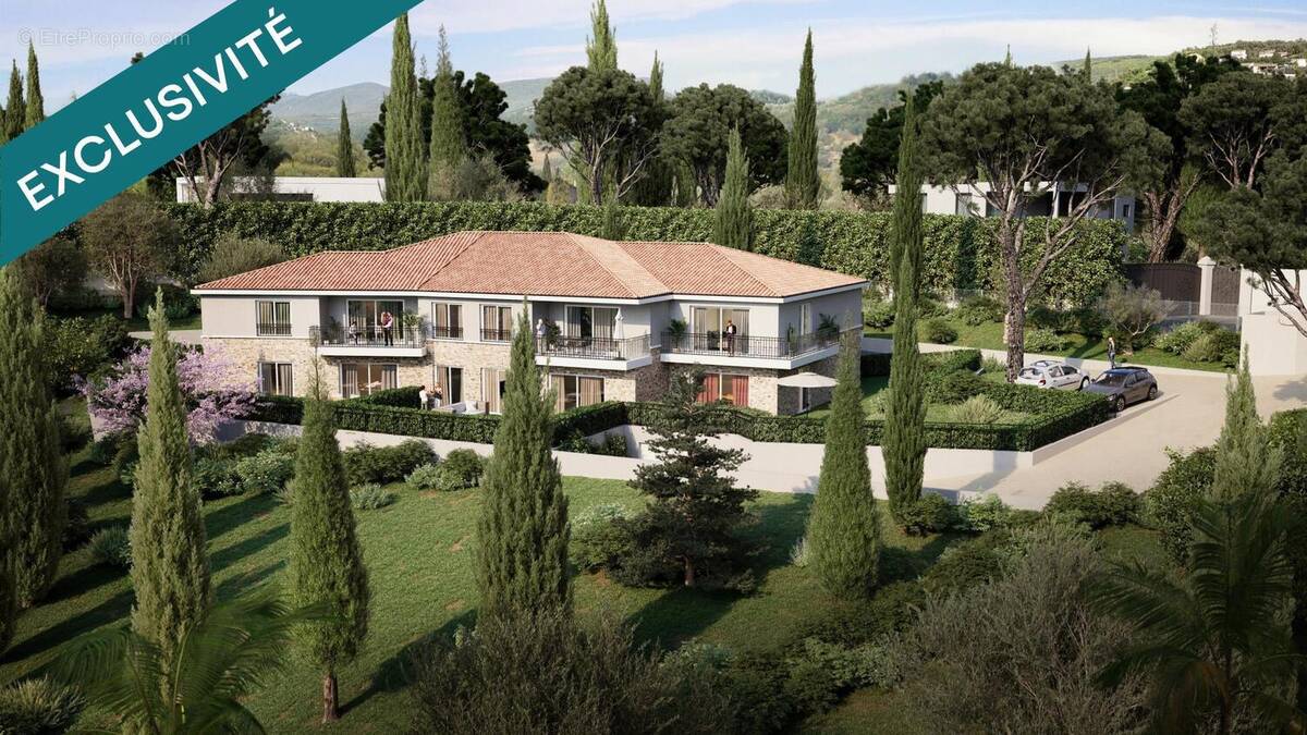 Photo 1 - Appartement à MANDELIEU-LA-NAPOULE