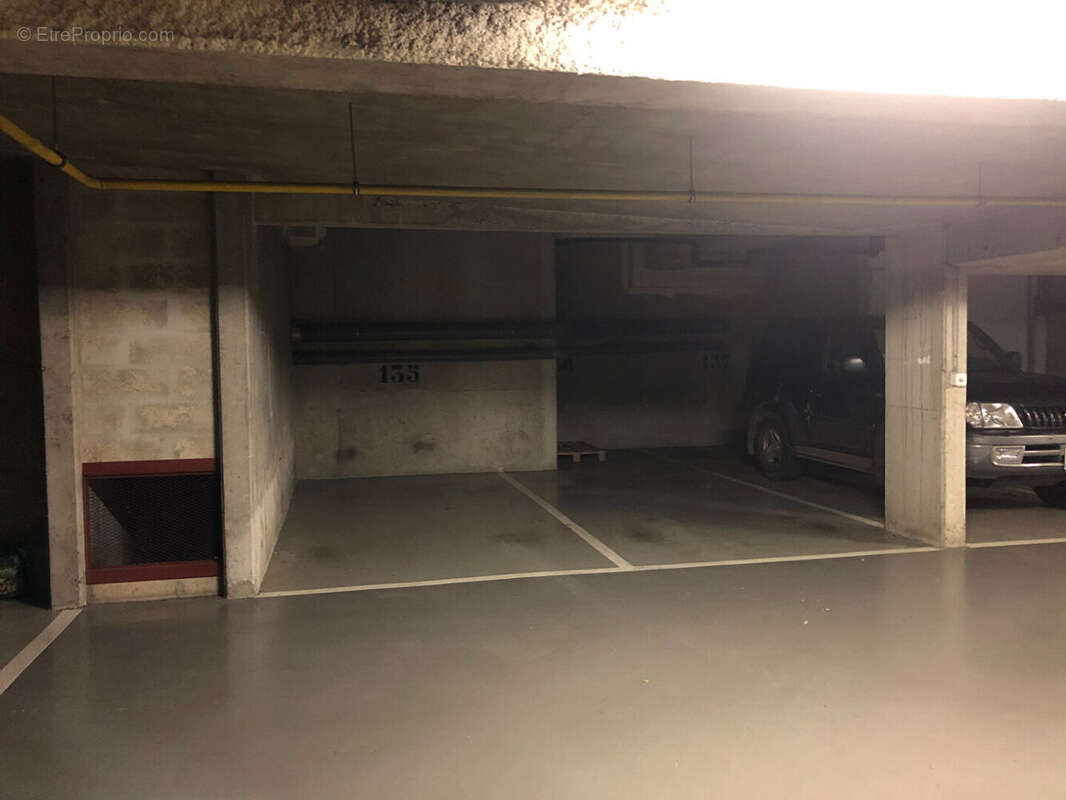 Appartement à BUC