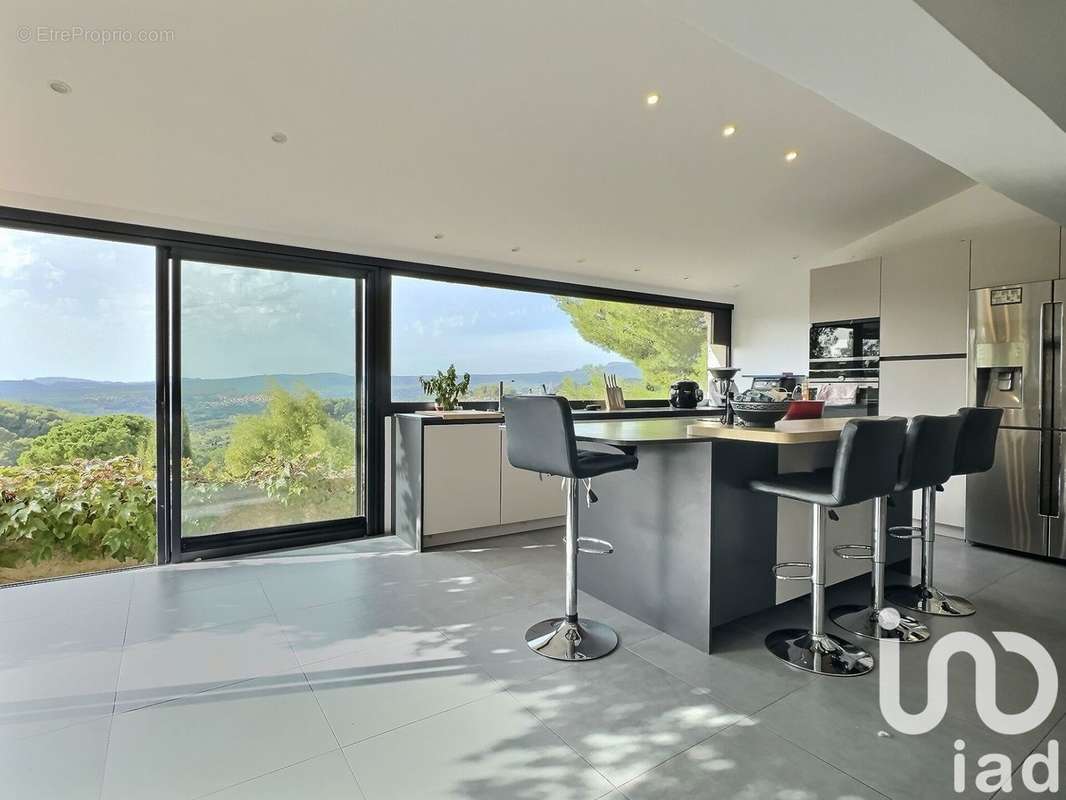 Photo 4 - Maison à LE BEAUSSET