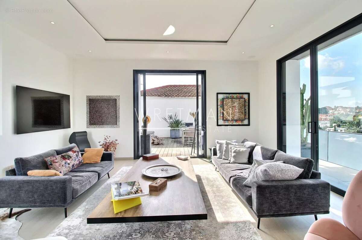 Luxueuse maison de ville rénovée - Cannes Petit Juas - photo 4