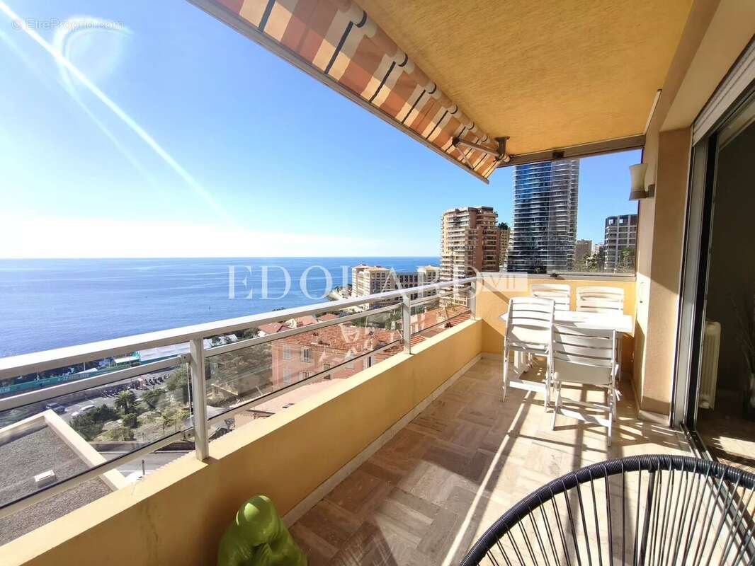Appartement à ROQUEBRUNE-CAP-MARTIN