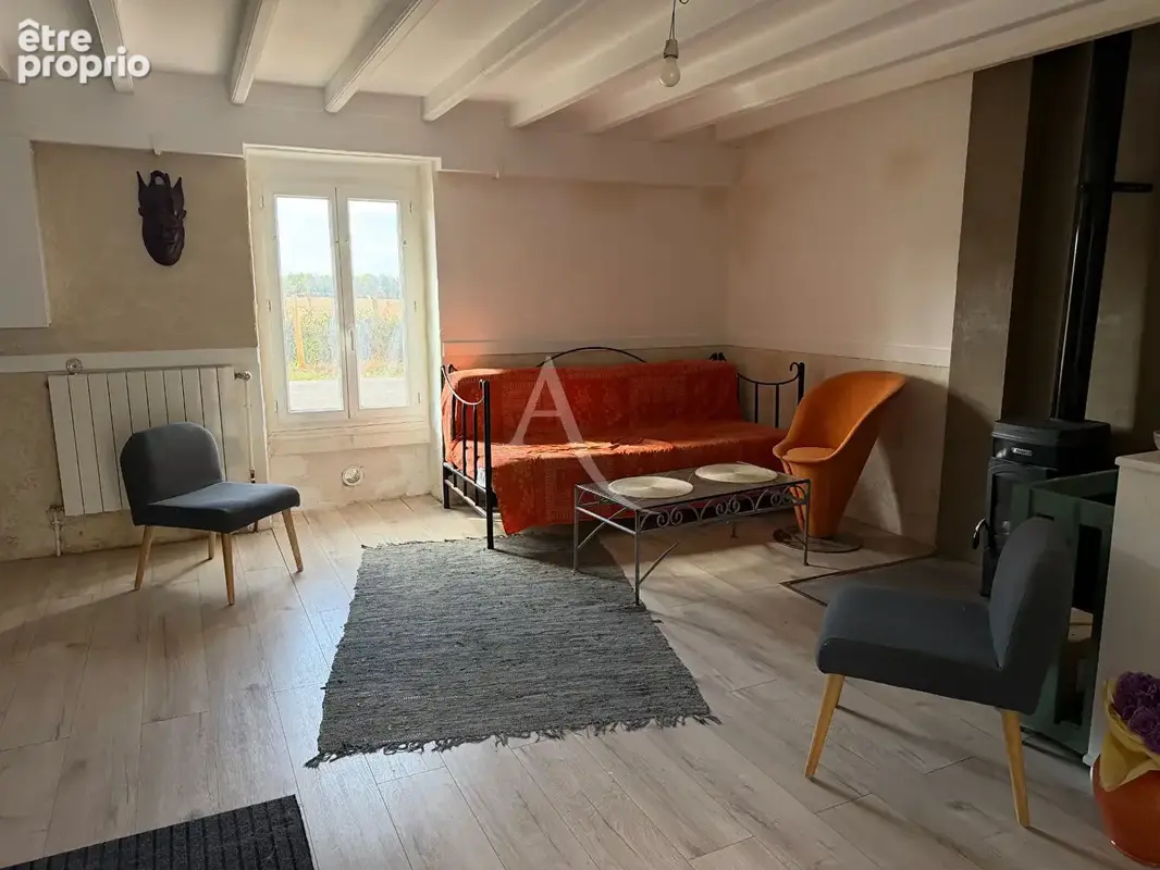 Maison en pierre La Chapelle-Hermier - photo 2