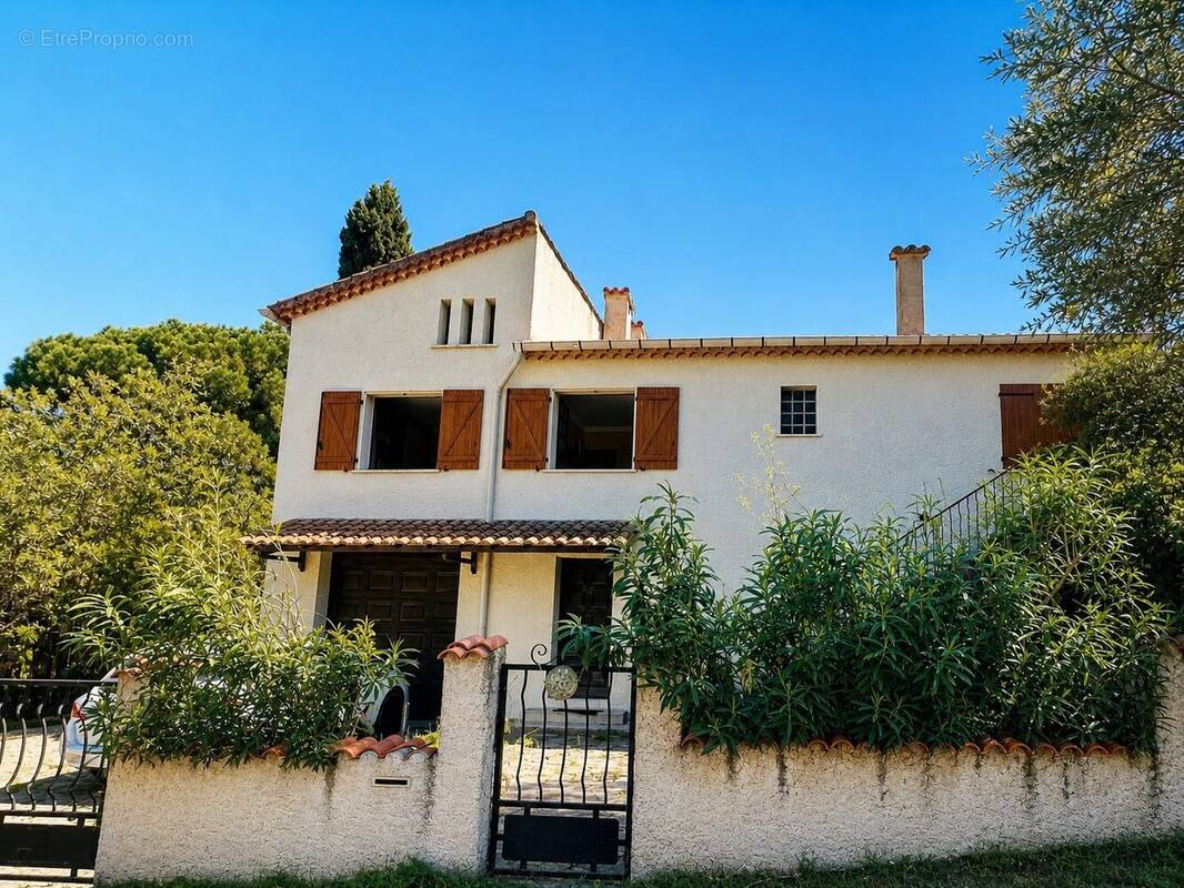 Maison à MARAUSSAN