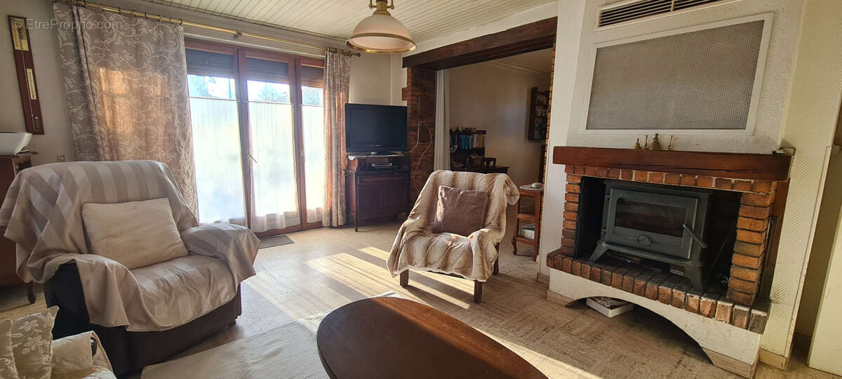 Maison à LIMEIL-BREVANNES