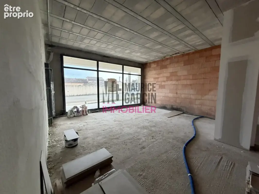 Commerce 40 m² à vendre à Velleron (84740) - photo 2