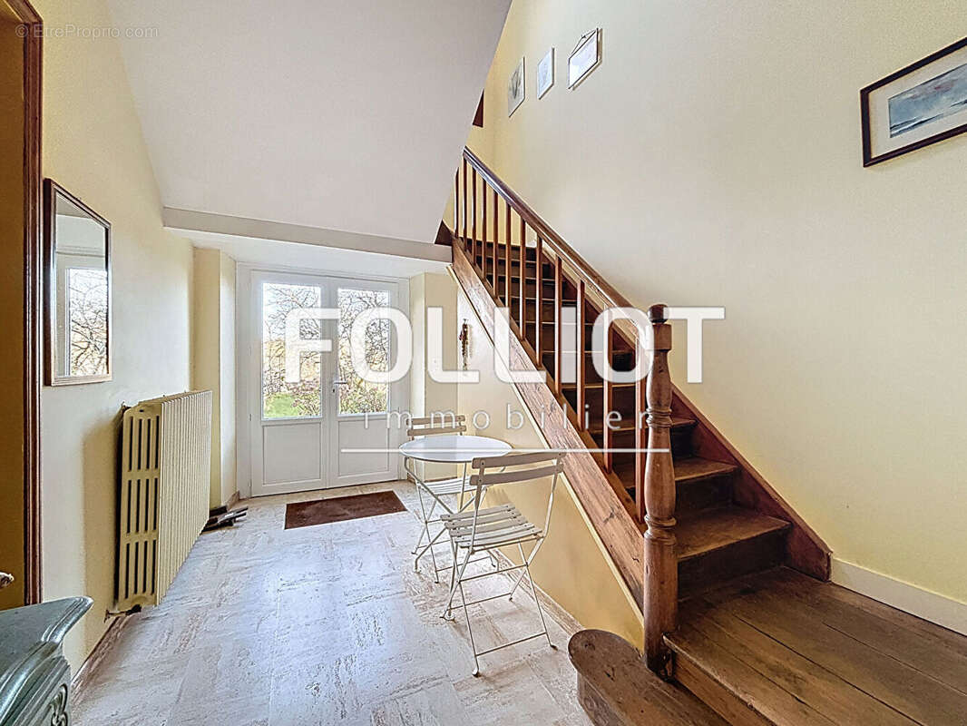 Maison à SAINT-JEAN-DES-CHAMPS