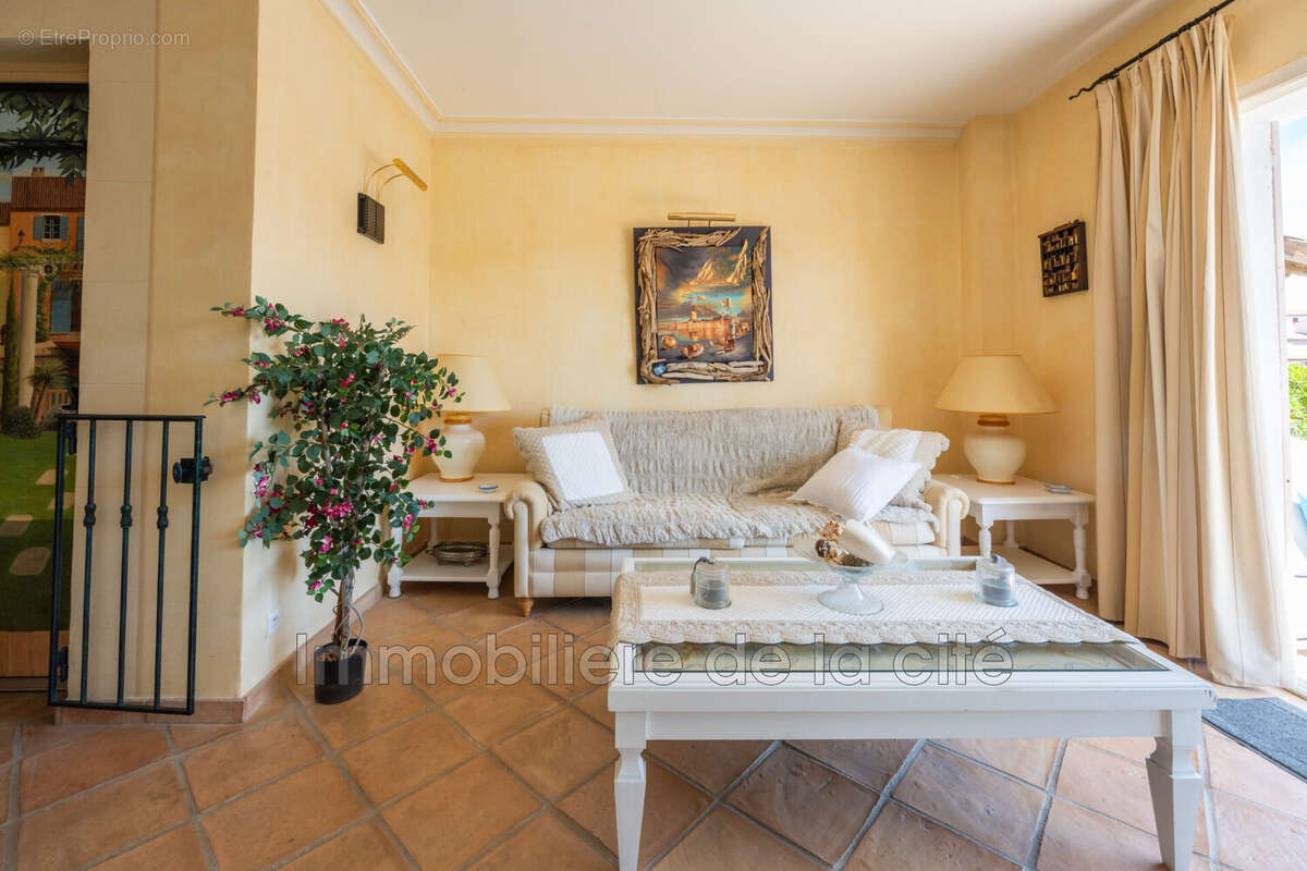 Maison à GRIMAUD
