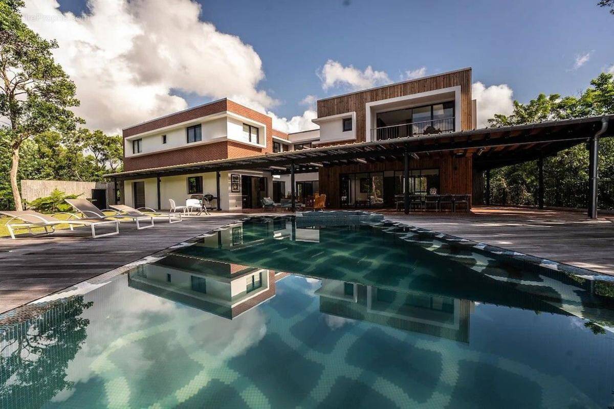 Maison à FORT-DE-FRANCE