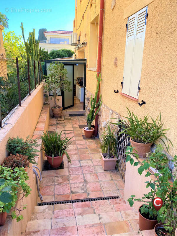 Appartement à SAINT-JEAN-CAP-FERRAT