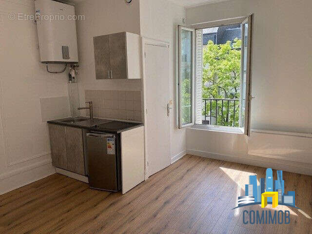 Appartement à LA GARENNE-COLOMBES
