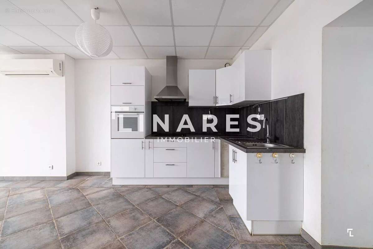 Appartement à MARSEILLE-11E