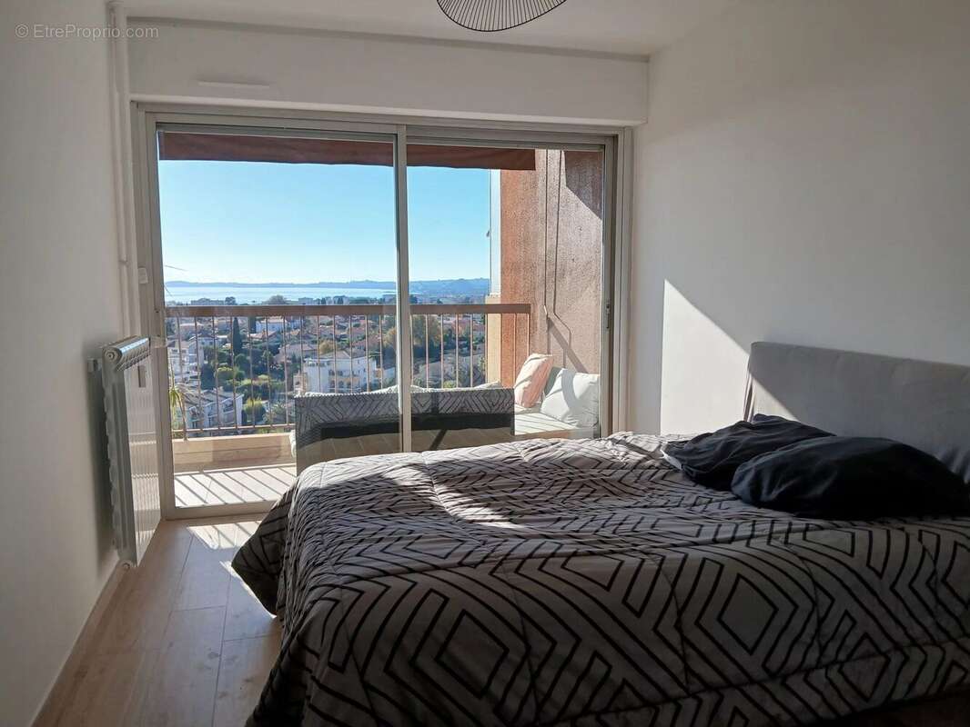 Appartement à CAGNES-SUR-MER