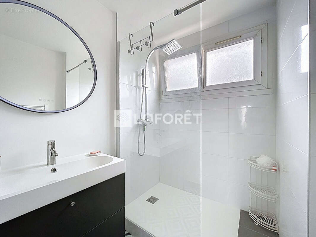 Appartement à TASSIN-LA-DEMI-LUNE