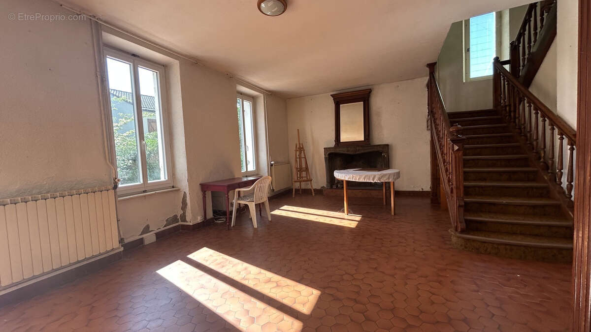 Maison à MOISSAT
