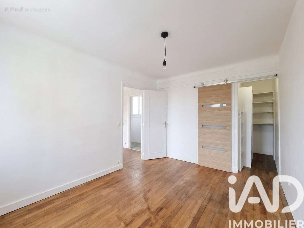 Photo 7 - Appartement à COLOMBES