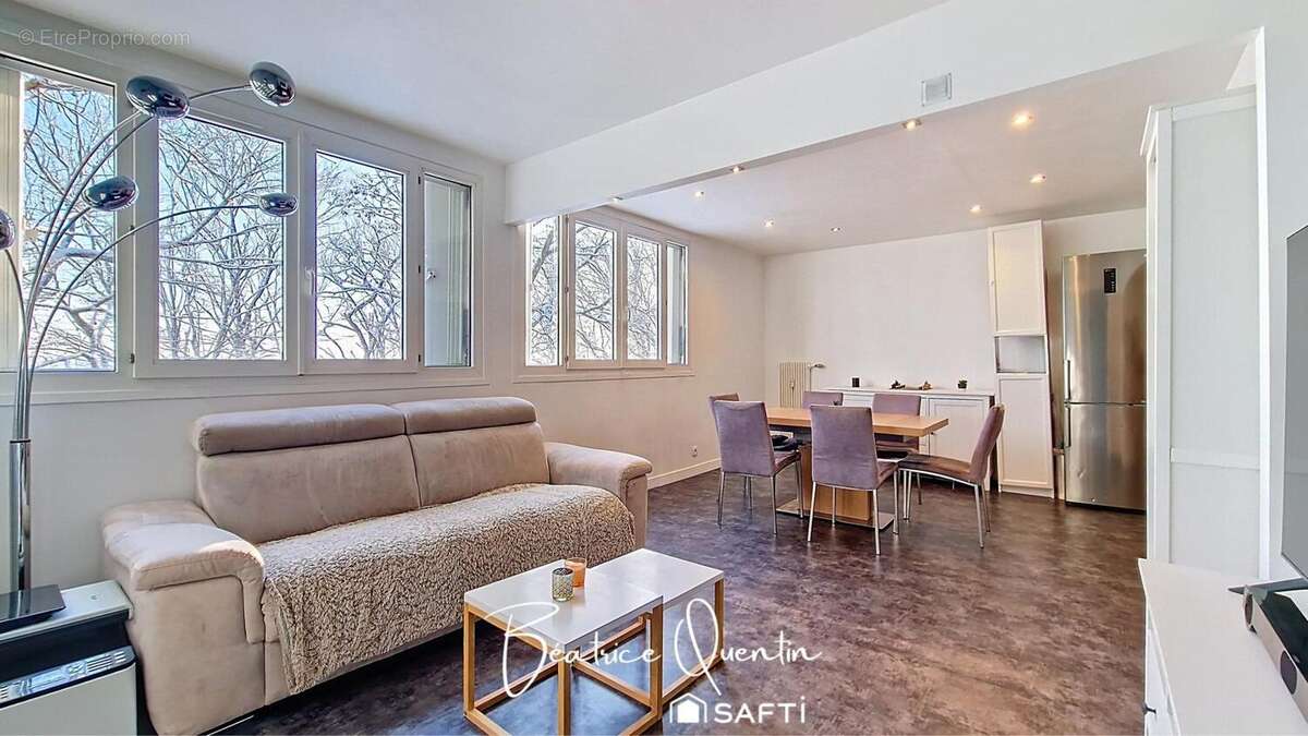 Photo 2 - Appartement à SAINT-GERMAIN-LES-ARPAJON
