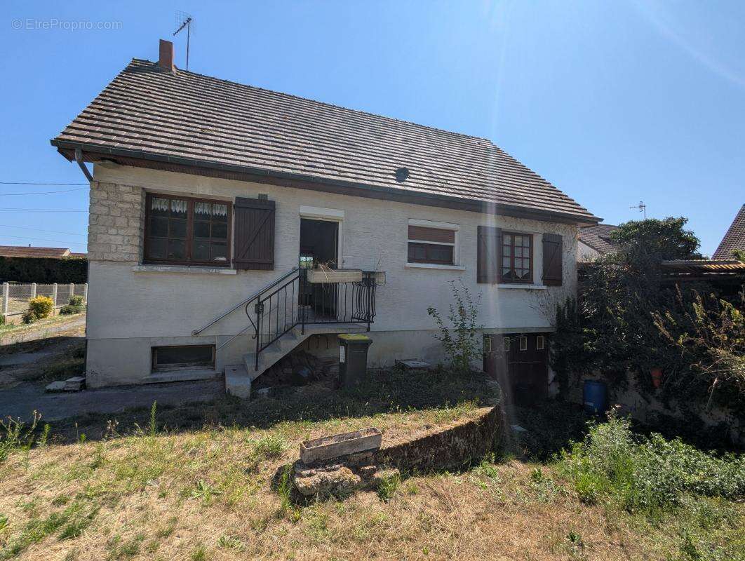 Maison de 72 m² avec potentiel de 115 m², 2 chambres, a vendre proche cuise-la-motte (60350) - - photo 10