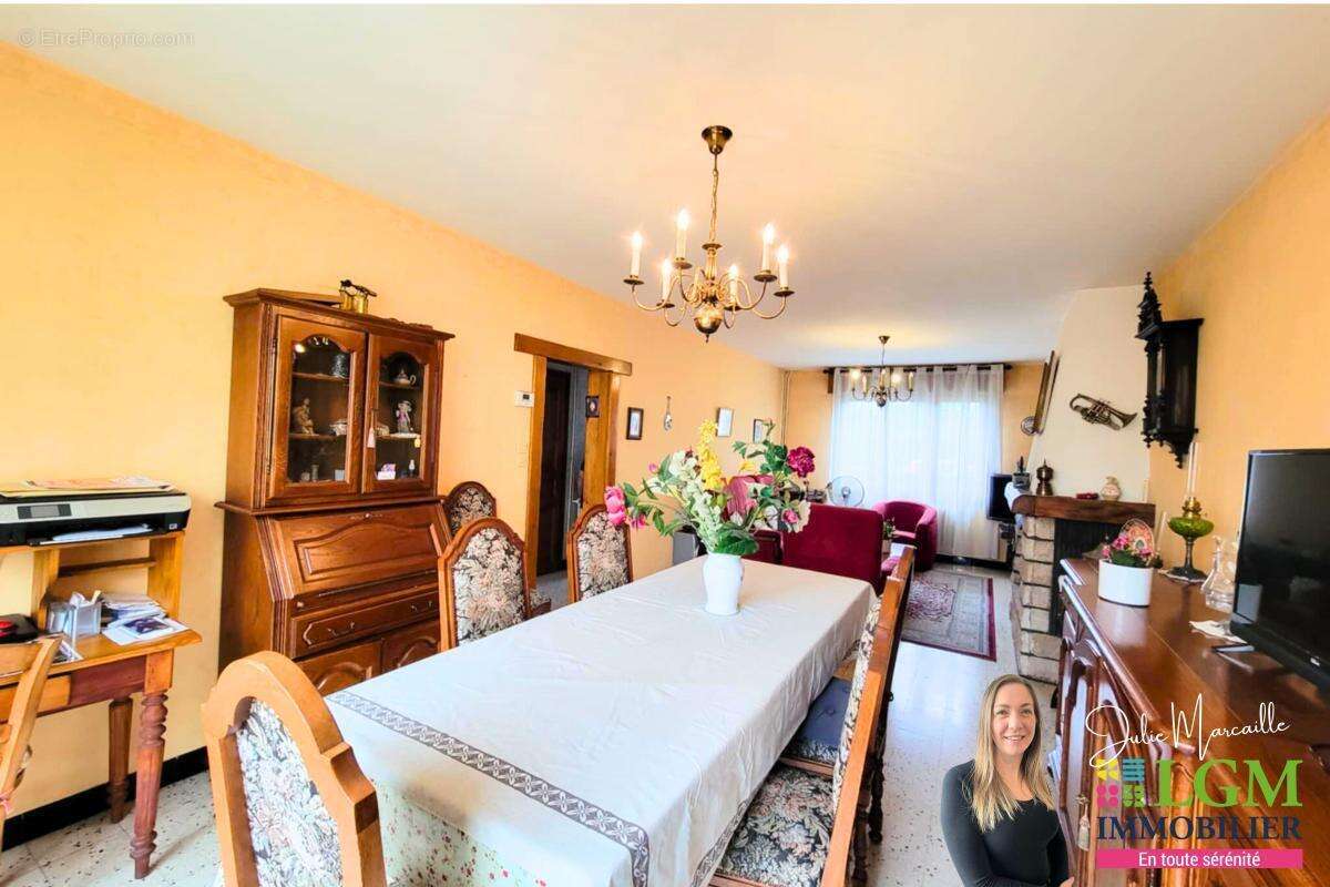 Maison à PETITE-FORET