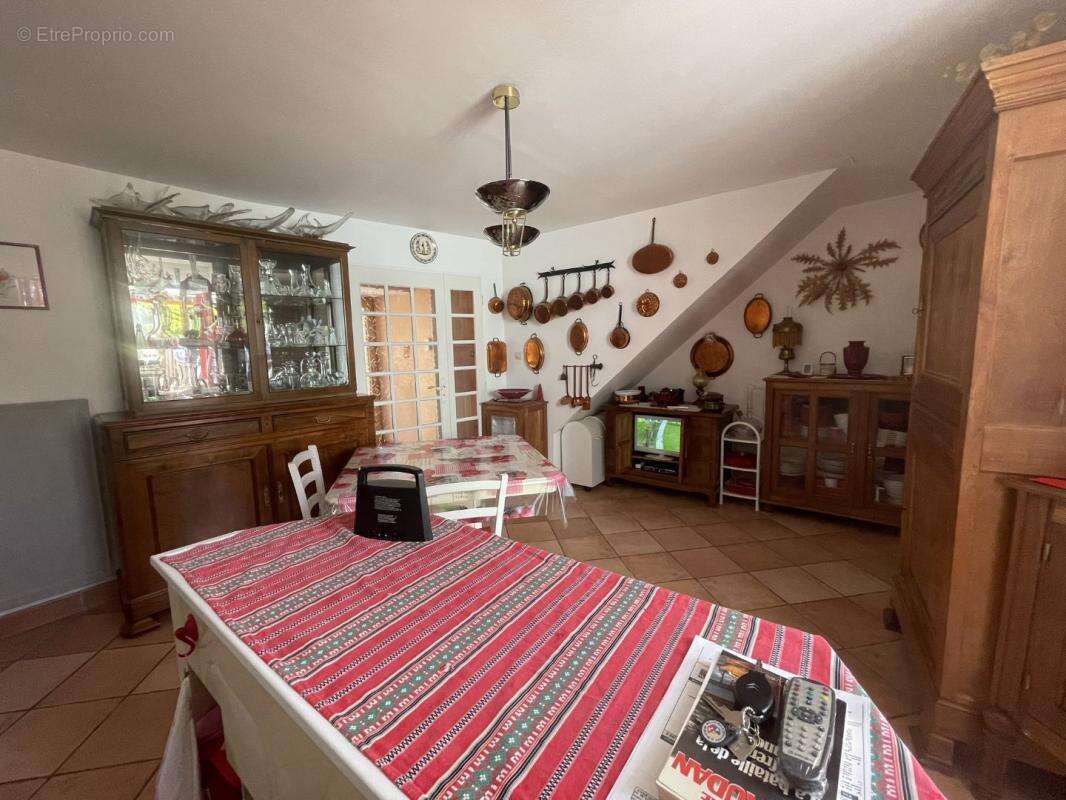 Maison à MONTJAUX