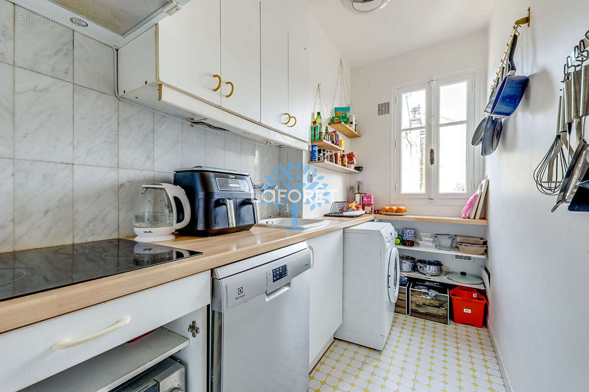 Appartement à PARIS-12E