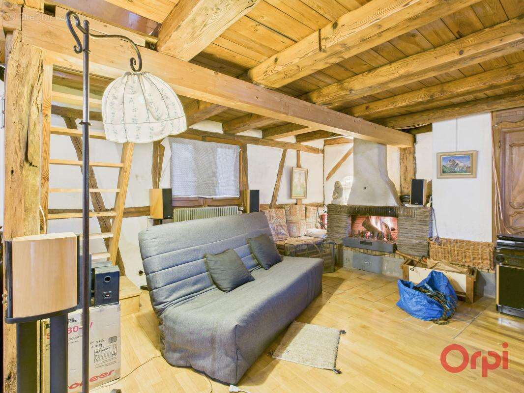 Maison à NIEDERSTEINBACH